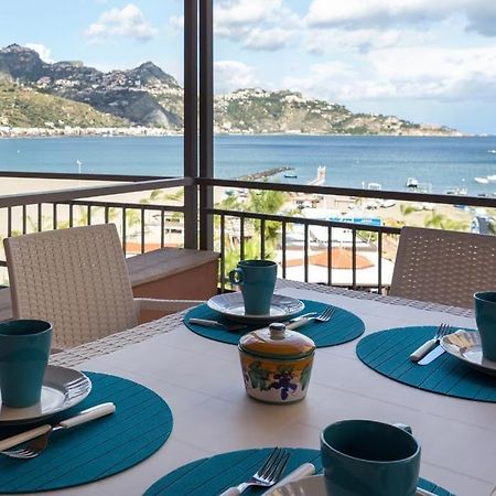Appartement Casablù, un delizioso Bilocale sulla Baia di Naxos à Giardini-Naxos Extérieur photo