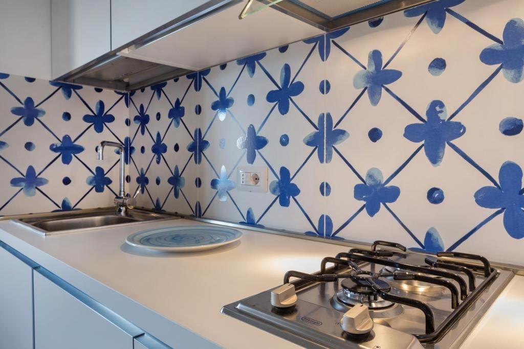 Appartement Casablù, un delizioso Bilocale sulla Baia di Naxos à Giardini-Naxos Extérieur photo